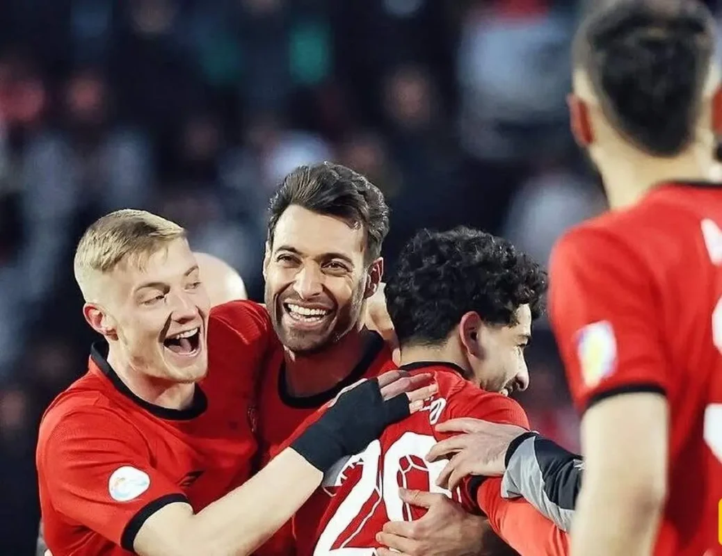 پیش‌بازی استقلال خوزستان - تراکتور؛ جام تبریزی ها در اهواز!