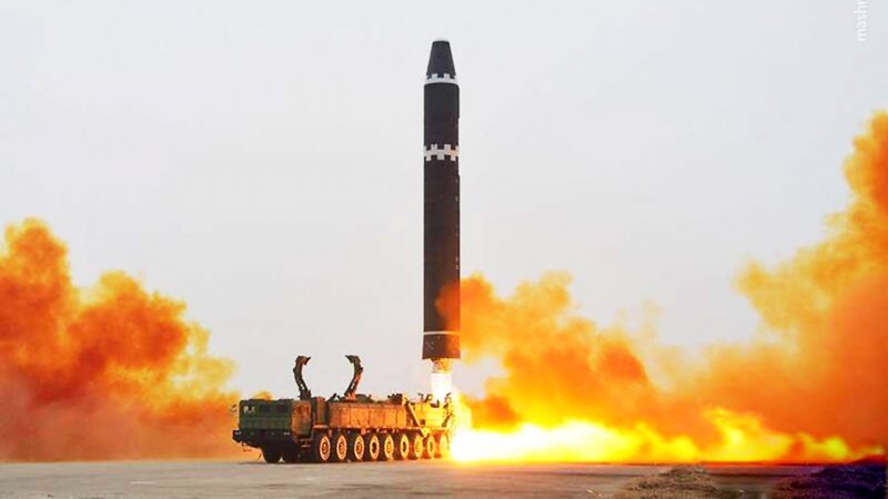 ایران برای پرتاب موشک آماده می شود