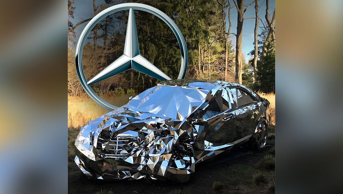 مرسدس بنز آینه‌ای؛ تلاقی شکوه و ویرانی در 12 هزار قطعه (عکس)