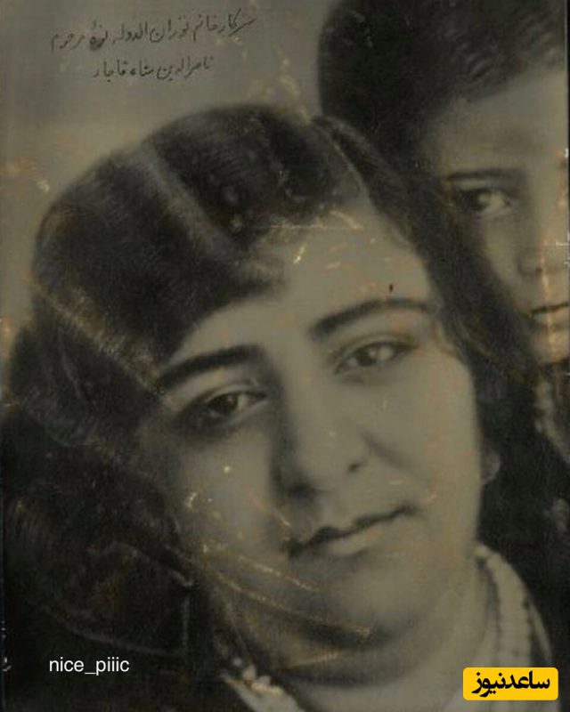 زیبایی خیره‌کننده‌ی گردنبند الماس و زمرد قمرالسلطنه، دختر فتحعلی شاه قاجار/ هنوزم که هنوزه رودستش نیومده و نمیاد👌