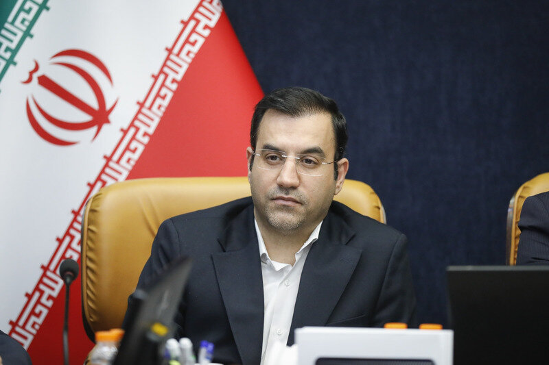 فروش طلای تخفیفی و قسطی به بازنشستگان تأمین‌اجتماعی